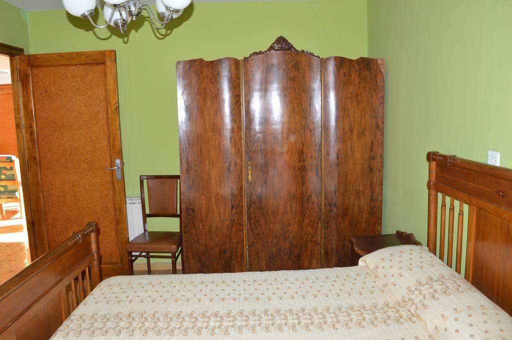 Casa Rural Los Llaganos Villaturiel Buitenkant foto